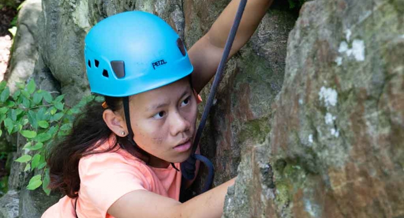 girls only outdoor adventure camp